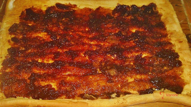 Nadýchaná piškotová roláda - fotografie 5