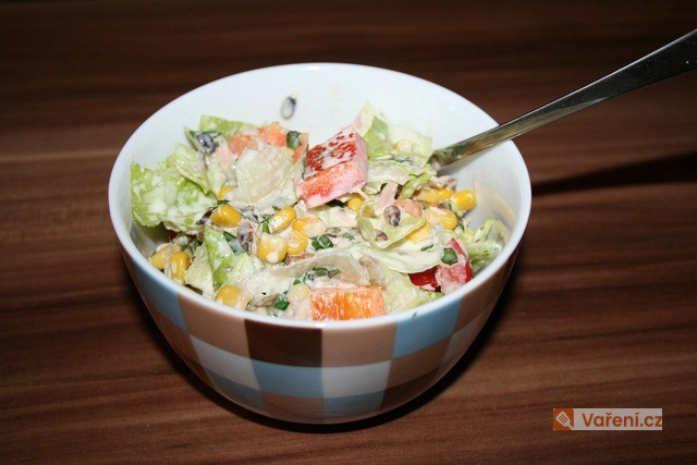 Salát ze sterilované zeleniny