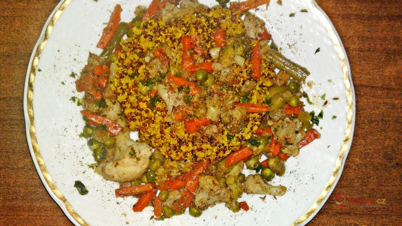 Quinoa s míchanou zeleninou - fotografie 2