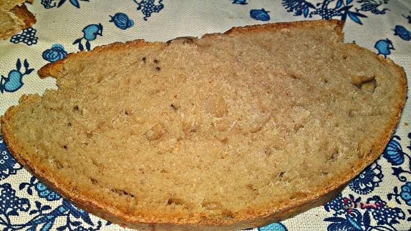 Domácí kváskový chléb s odkladem kynutí - fotografie 2