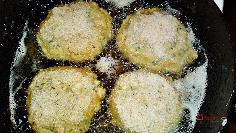 Cuketovo-sýrové fašírky - fotografie 4