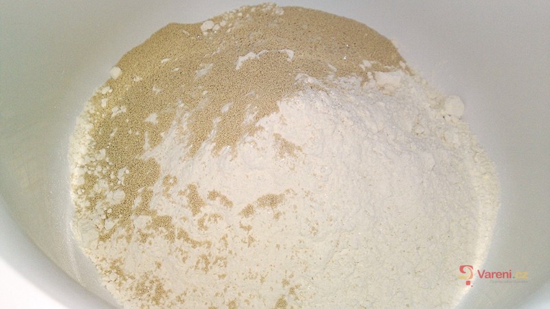 Slané špaldové věnečky s jogurtem - fotografie 2