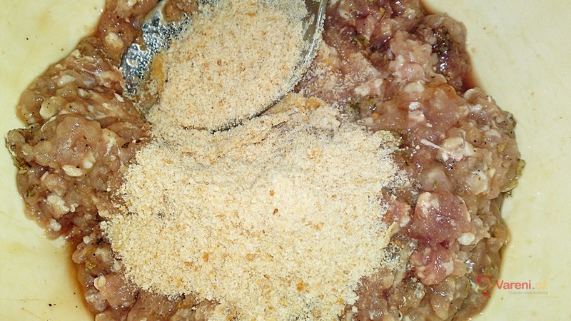 Špízy z mletého masa se zeleninou - fotografie 4