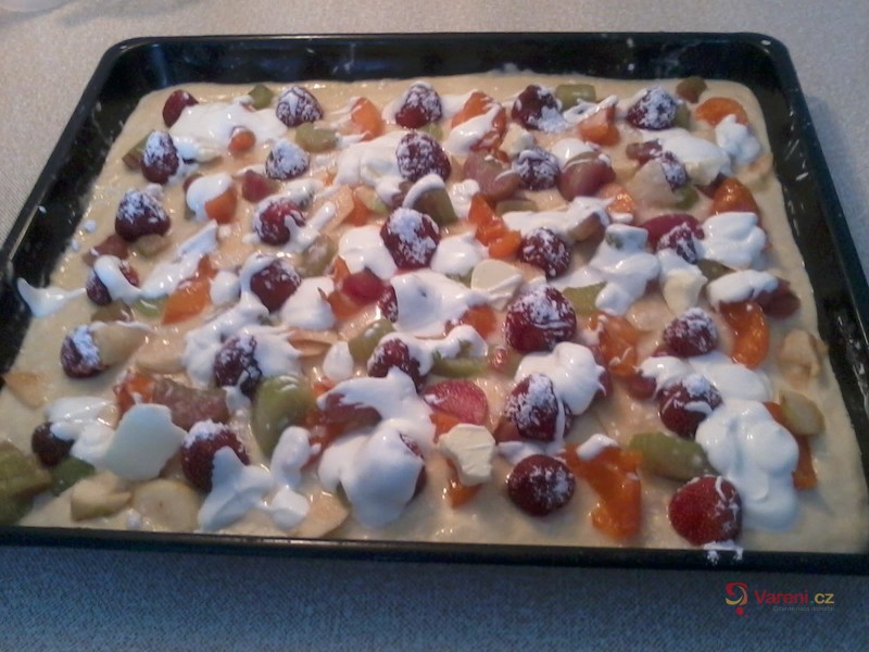 Nekynutý ovocný koláč - fotografie 2