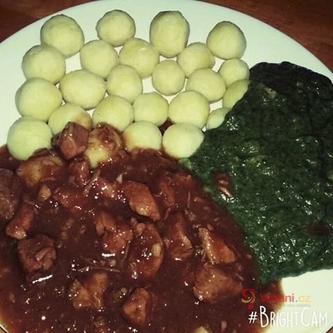 Vepřové kostky s česnekem - fotografie 2