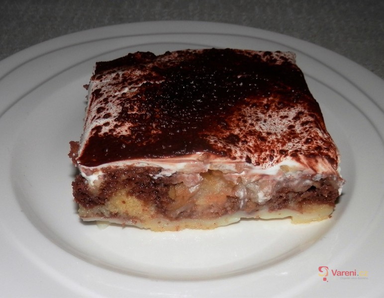 Pudinkové řezy s jablky a zakysanou smetanou - fotografie 2