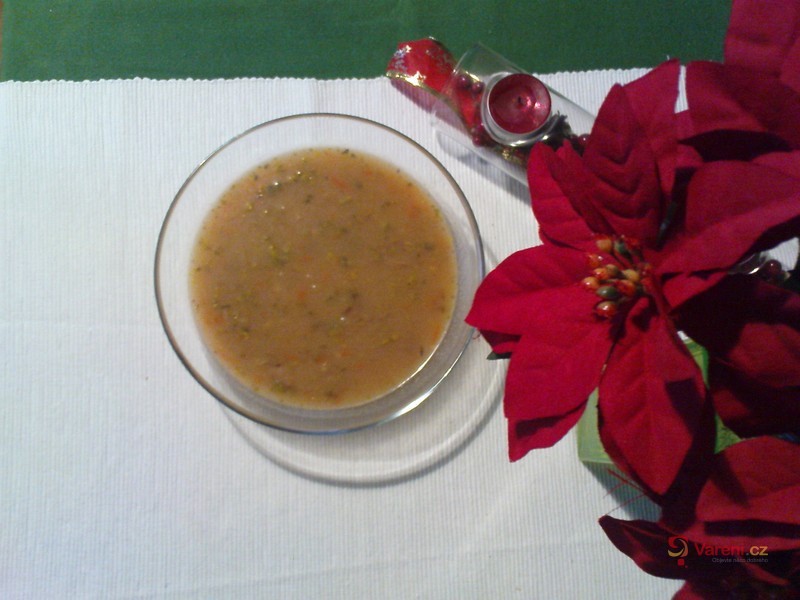 Čočková polévka s uzeným - fotografie 3