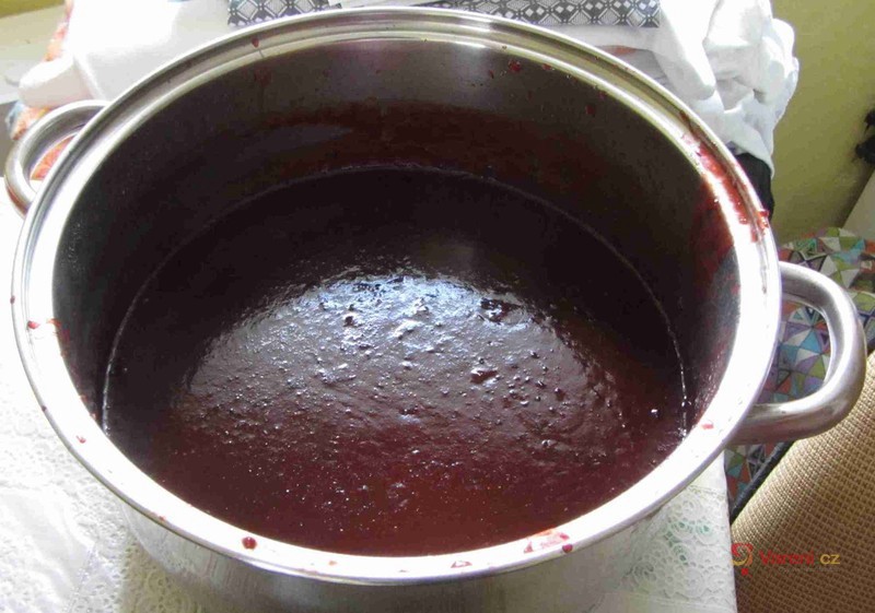 Švestková nutela - fotografie 2