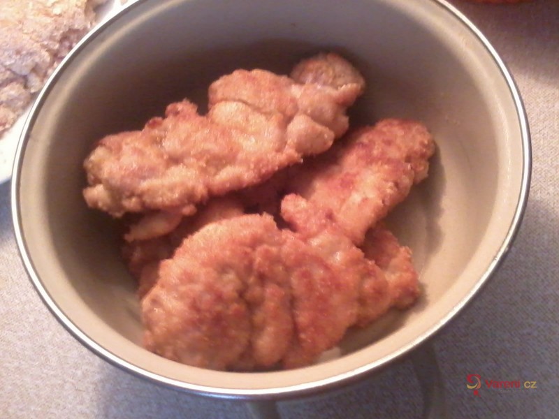 Kuřecí řízečky na česneku a medu - fotografie 3