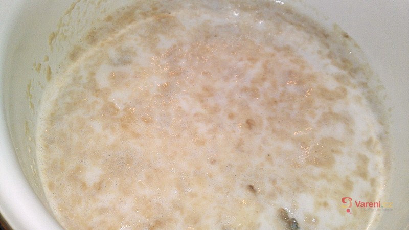 Maďarské kynuté skořicové tulipány - fotografie 3