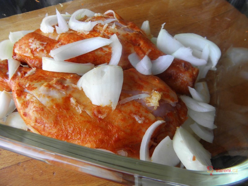 Pečené uzené kuřecí stehno s čočkovým pyré - fotografie 3