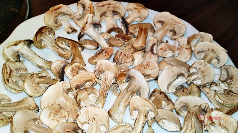 Francouzská roláda z kuřete - fotografie 5