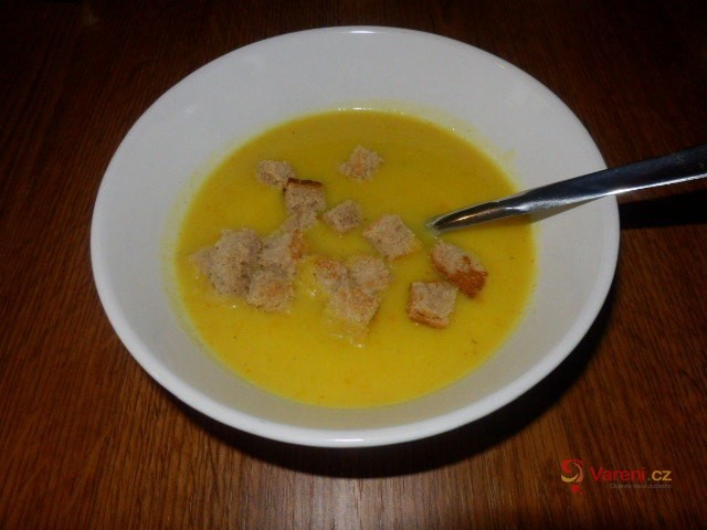 Cuketová polévka se zeleninou - fotografie 2