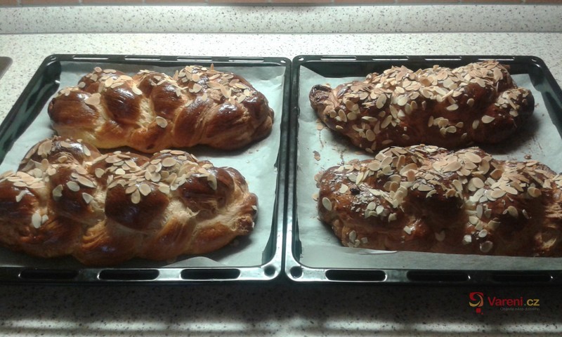 Máslová vánočka - fotografie 3