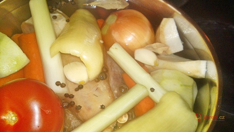 Sváteční nedělní polévka z perličky - fotografie 5