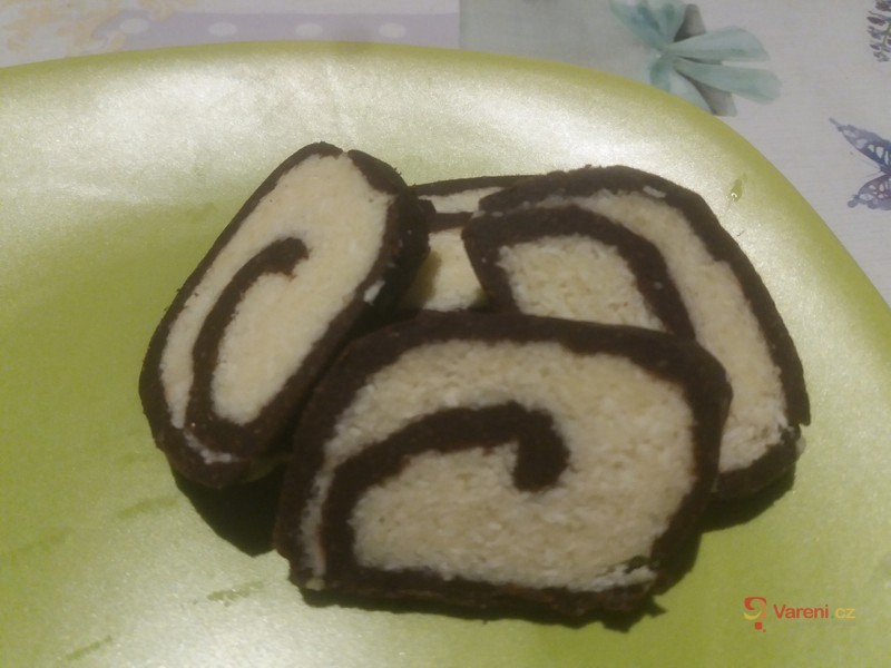 Roláda z Koka sušenek - fotografie 2