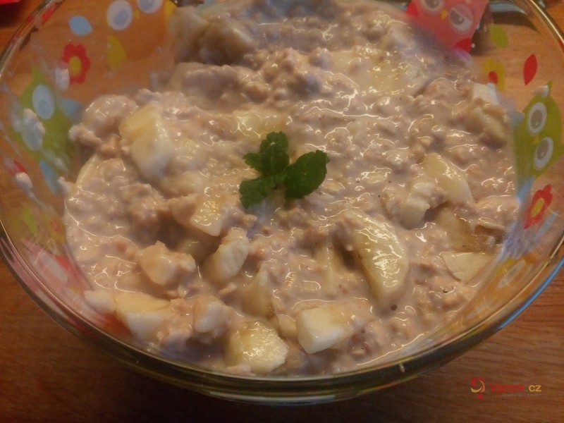 Dětská kaše z vloček s ovocem - fotografie 2