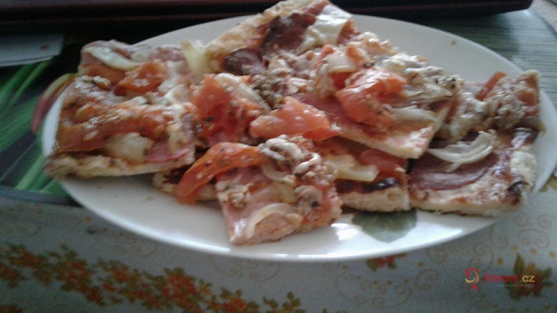 Pizza z listového těsta - fotografie 2