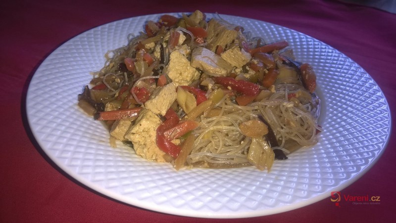 Rýžové nudle s tofu - fotografie 3