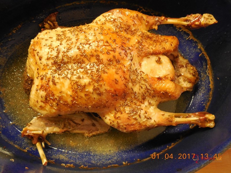 Chutná kachna pečená s jablky - fotografie 2