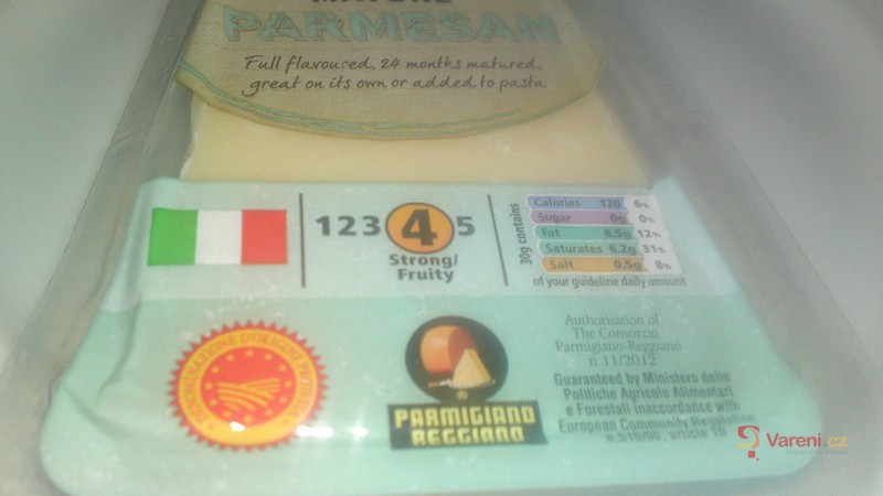 Jarní zeleninová polévka s knedlíčky z jehněčího masa se sýrem - fotografie 3