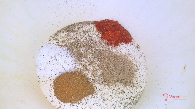 Shish Tavuk - marinované grilované kuře - fotografie 5