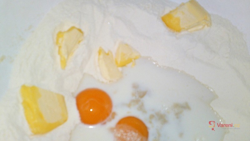 Ferdinand - maďarská karamelová bábovka - fotografie 2