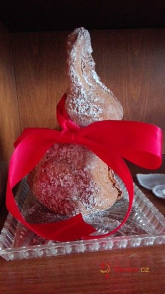 Velikonoční kynutý zajíček s kuřátky - fotografie 2