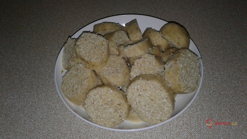 Koprová omáčka s vepřovým masem - fotografie 2