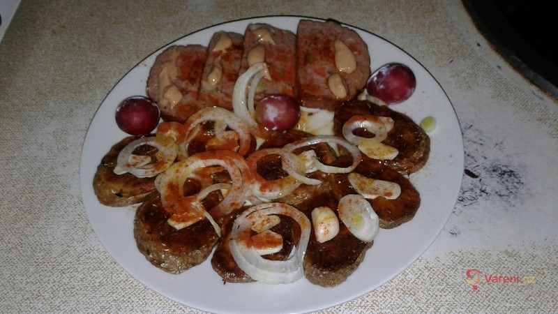 Plněná sekaná z mletého masa - fotografie 2