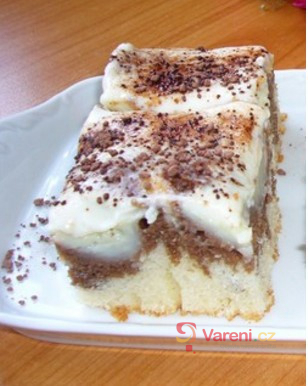 Řezy s pudinkem a zakysanou smetanou - fotografie 2