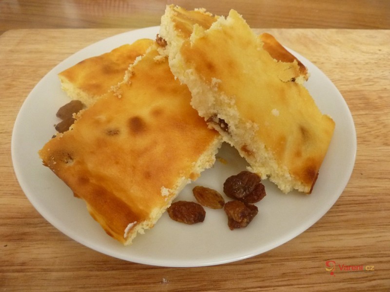 Tvarožník s rozinkami - fotografie 2