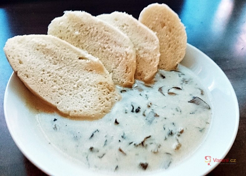 Voňavá omáčka z dubových hřibů - fotografie 2