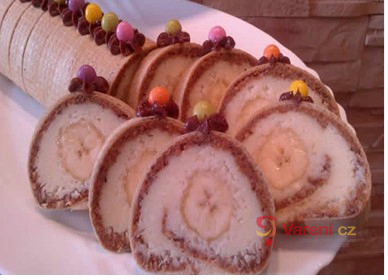 Karamelovo-kokosová roláda s banánem - fotografie 2