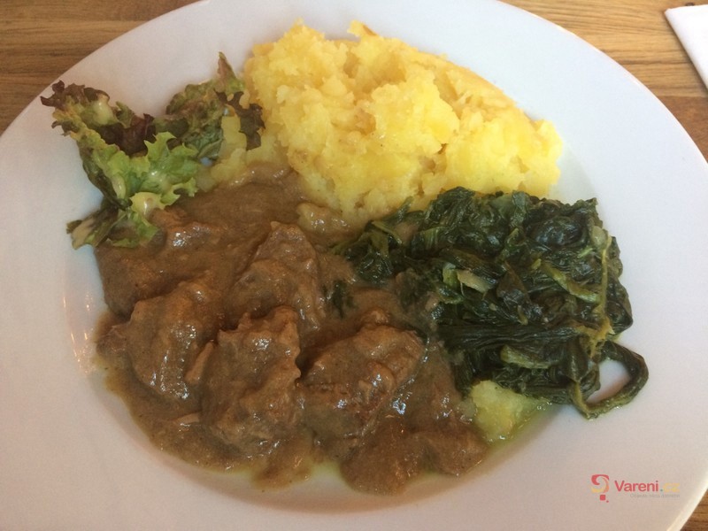 Hovězí kousky na česneku - fotografie 2