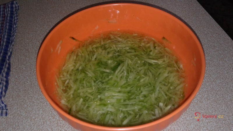 Kuřecí řízečky paní domácí - fotografie 3