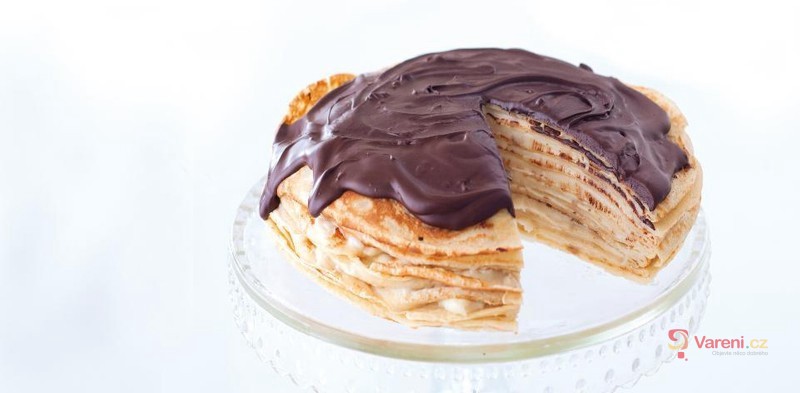 Palačinkový dort s čokoládovou polevou - fotografie 2