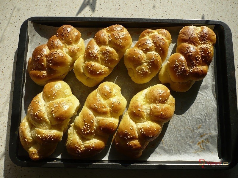 Domácí housky - fotografie 5