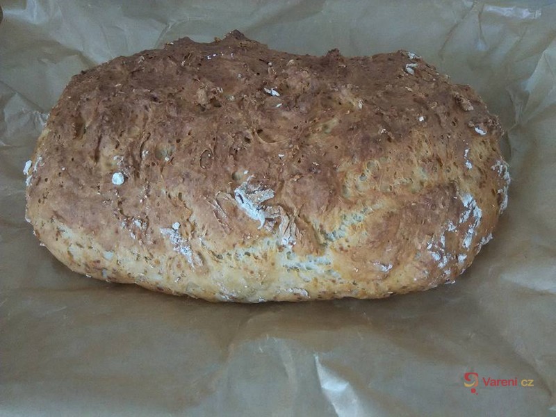 Irský chléb ze špaldové mouky - fotografie 4