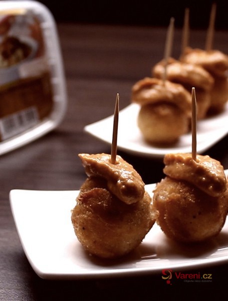 Smažené mini mozzarellky s hummusem - fotografie 2