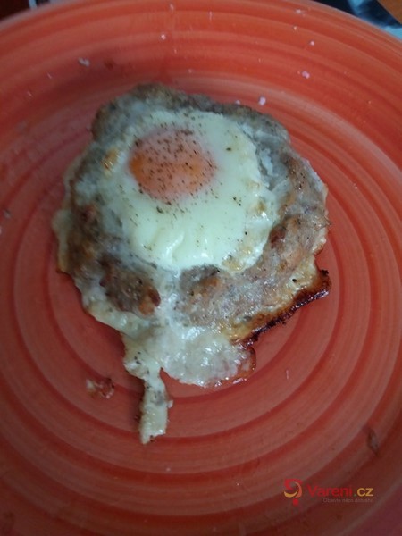 Francouzské karbanátky s vejcem - fotografie 3