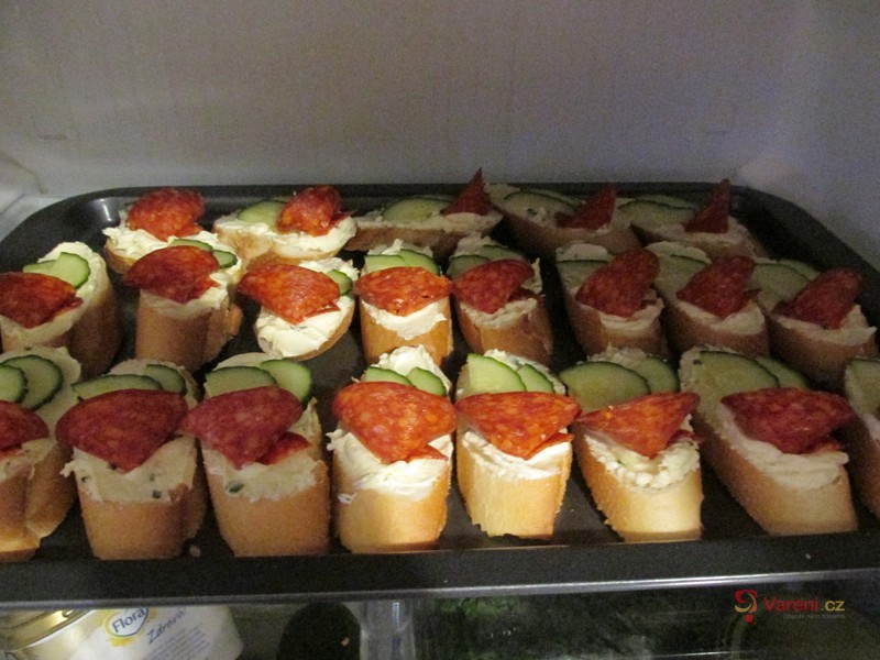 Česneková pomazánka - fotografie 2