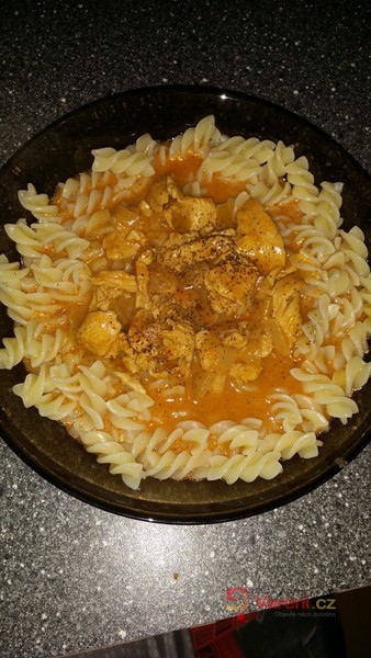 Kuře na paprice jako rychlovka - fotografie 4