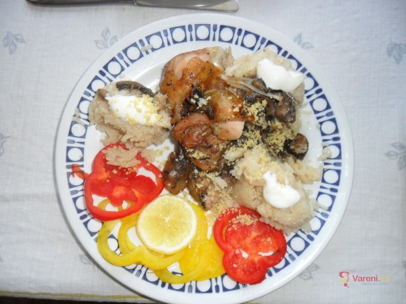 Kuře na žampiónech - fotografie 2