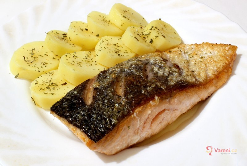 Losos na másle s bazalkou - fotografie 2