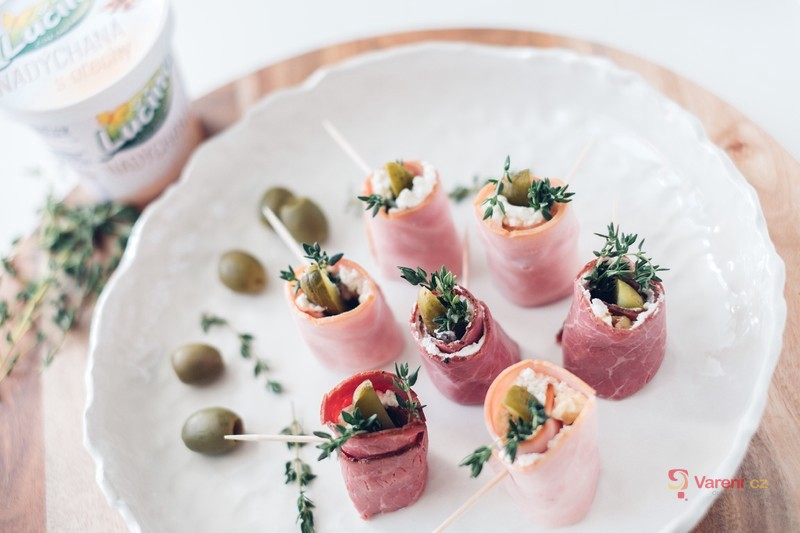 Šunkové rolky se smetanovým sýrem - fotografie 2