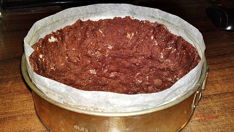 Nepečený kaštanový dort - fotografie 4