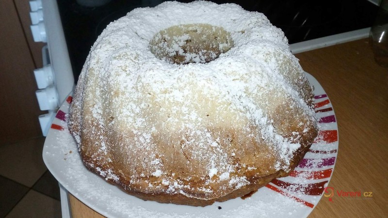 Tvarohovo-banánová bábovka - fotografie 5