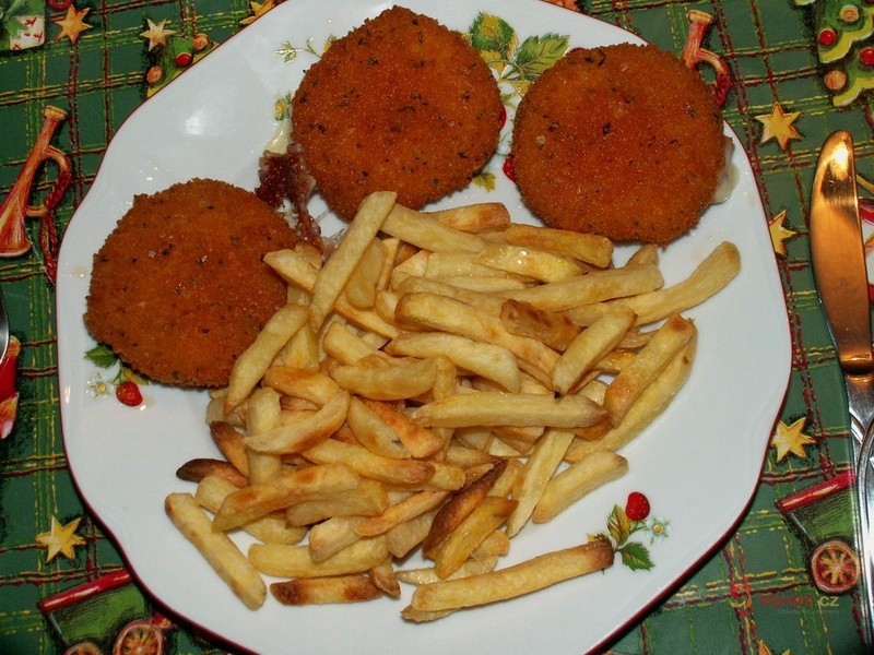 Smažený hermelín se šunkou - fotografie 3