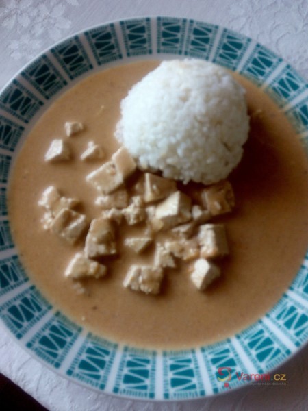 Tofu v paprikové omáčce - fotografie 2